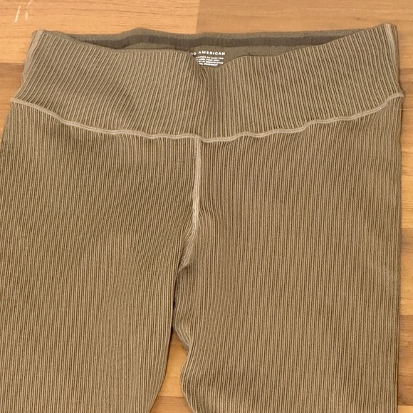 Good American Brown Camel Seamless Compression UV Protection Leggings NWOT - Picture 5 of 8